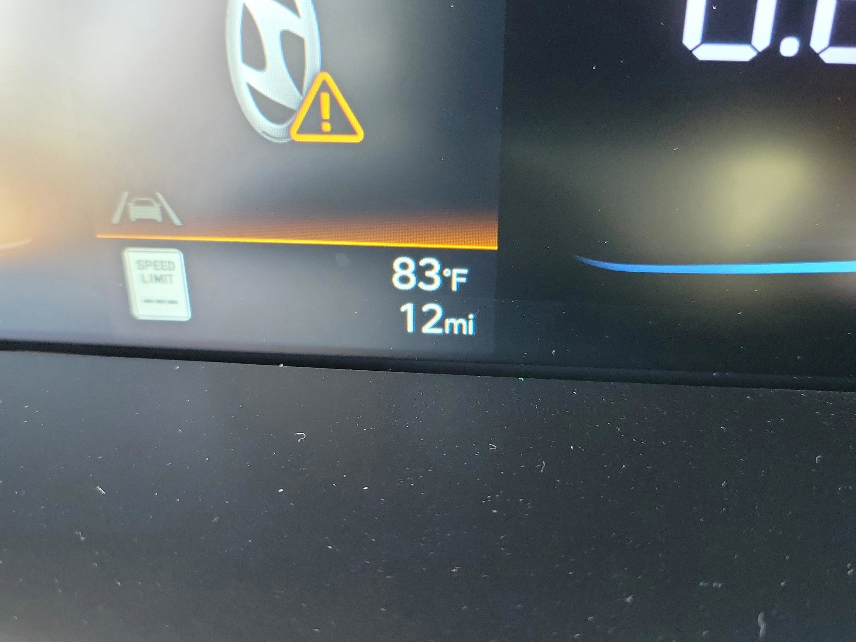 New 2026 Hyundai Elantra SEL Sport Premium FWD image 13