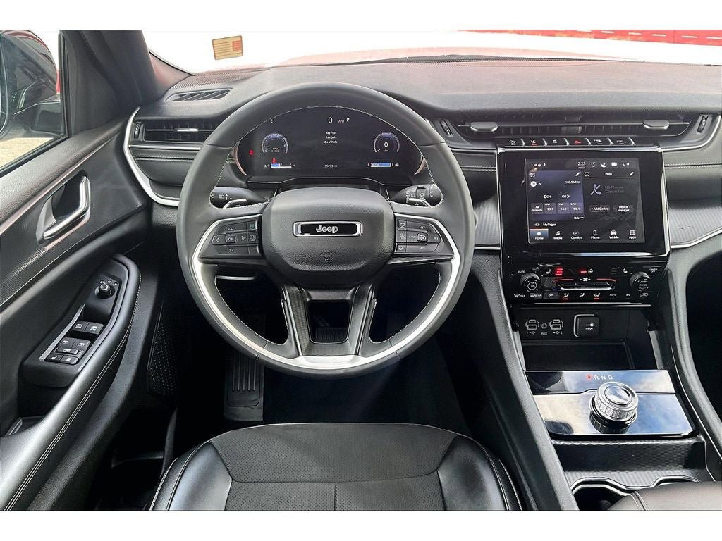 Used 2024 Jeep Grand Cherokee L Laredo AWD/4WD image 6