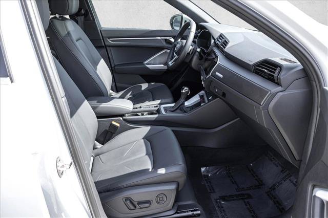 Certified 2024 Audi Q3 2.0T Premium Plus AWD/4WD image 25