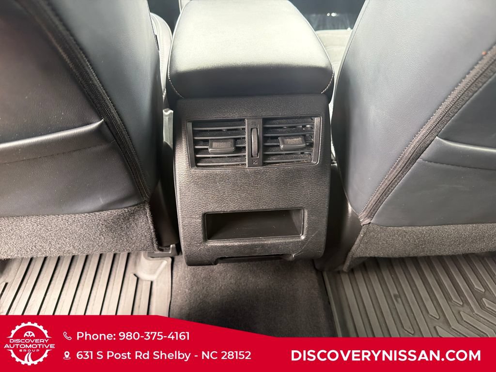 Used 2024 Mitsubishi Outlander SE AWD/4WD image 31