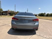 Used 2015 Hyundai Genesis 3.8 RWD image 7