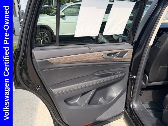 Used 2025 Volkswagen Atlas SEL AWD/4WD image 21