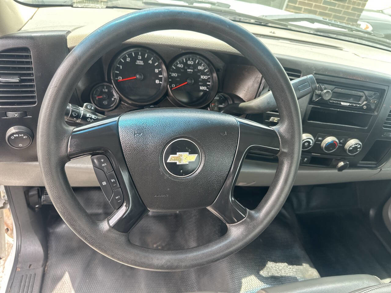 Used 2012 Chevrolet Silverado 1500 W/T RWD image 16