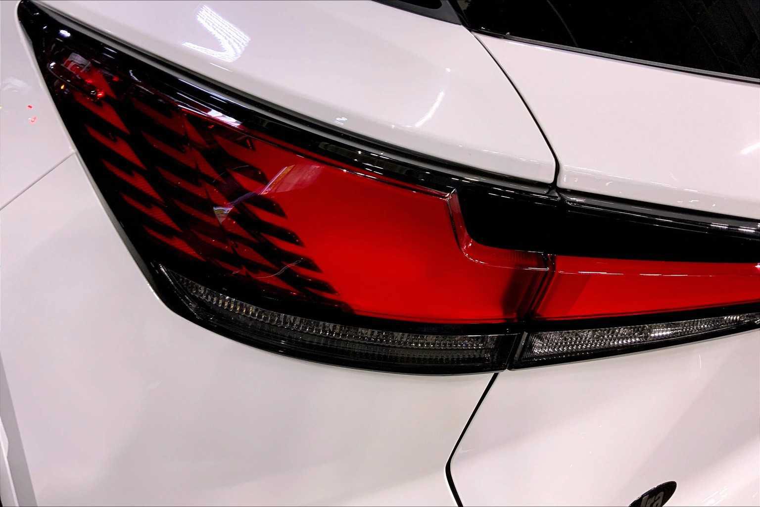 Certified 2024 Lexus RX 350 F Sport w/ Technology Package AWD/4WD image 29