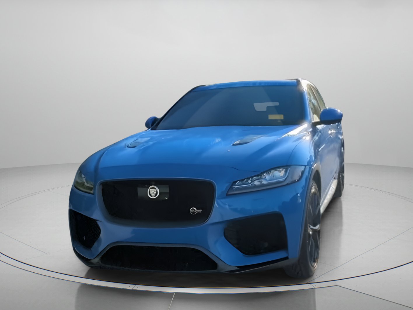 Used 2020 Jaguar F-PACE SVR image 8