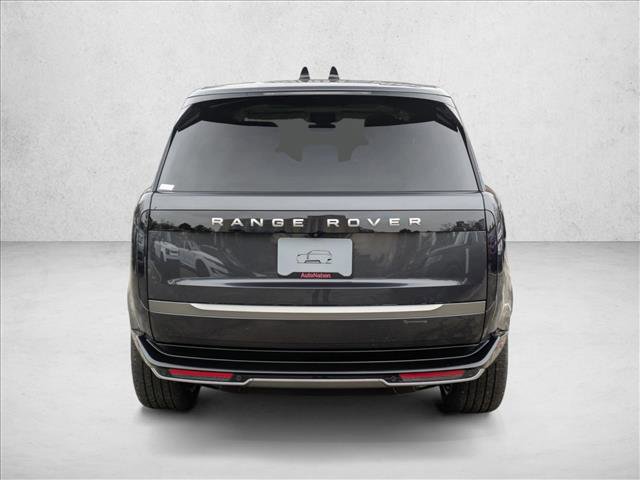 New 2026 Land Rover Range Rover Long Wheelbase SE image 8