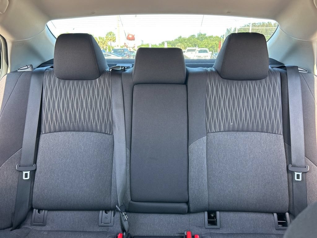 Used 2025 Toyota Camry LE FWD image 14