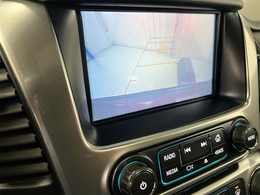 Used 2019 Chevrolet Suburban LT image 14