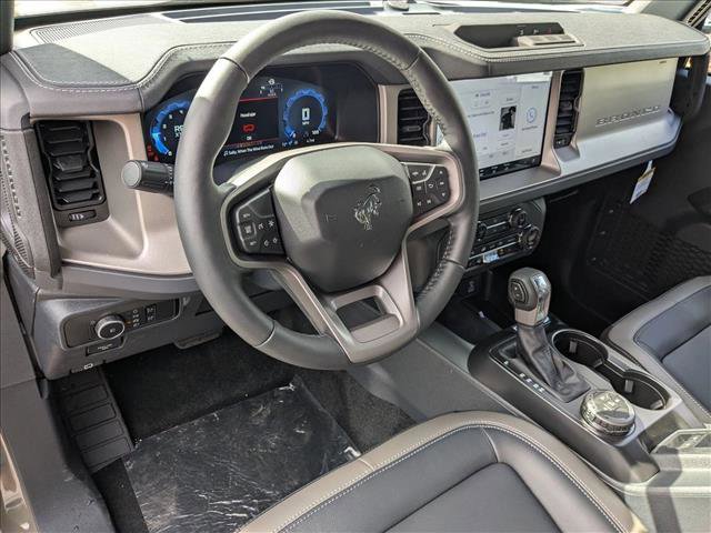 New 2025 Ford Bronco Outer Banks image 3