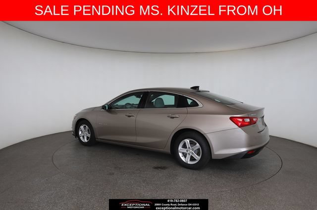 Used 2022 Chevrolet Malibu LS w/ Driver Confidence Package II FWD image 9