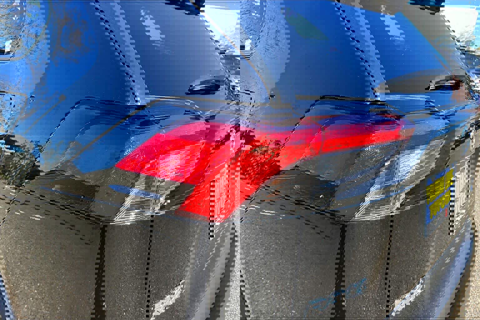 Used 2023 Toyota RAV4 LE image 28