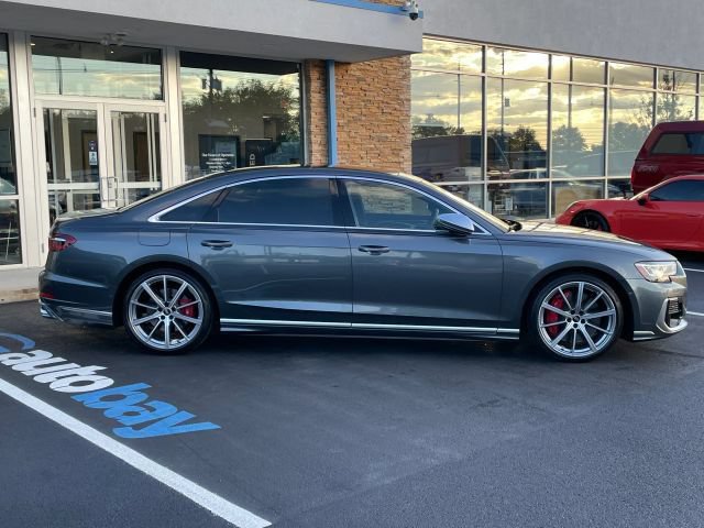 Used 2023 Audi S8 w/ S8 Executive Package AWD/4WD image 23