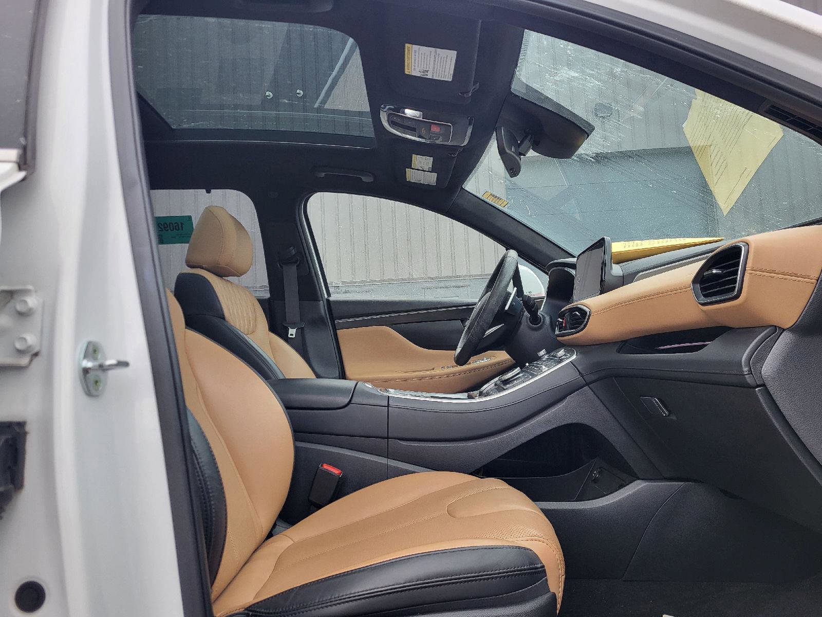 Used 2023 Hyundai Santa Fe Calligraphy image 10