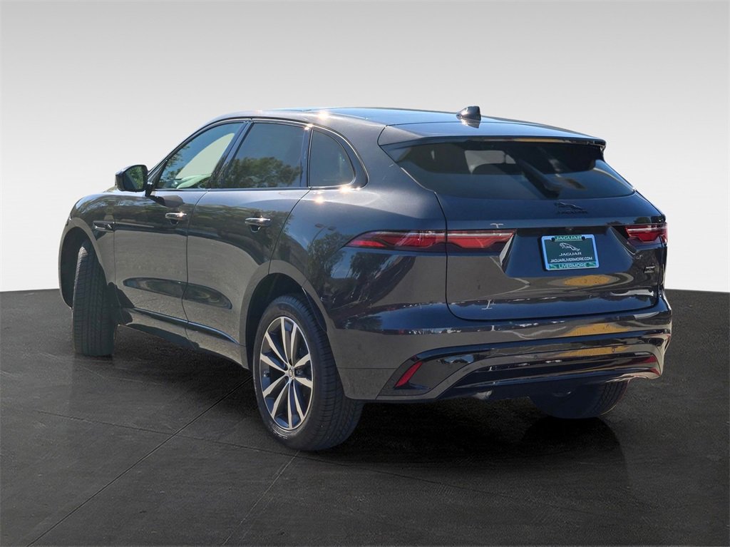 New 2026 Jaguar F-PACE R-Dynamic S image 5