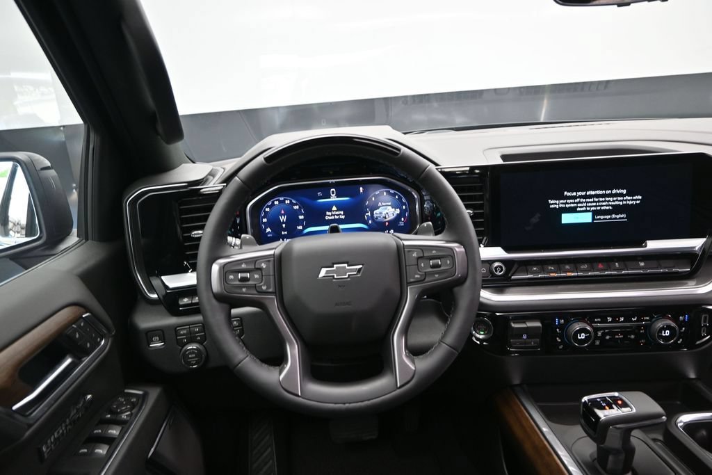 New 2026 Chevrolet Silverado 1500 High Country w/ Midnight Edition AWD/4WD image 31