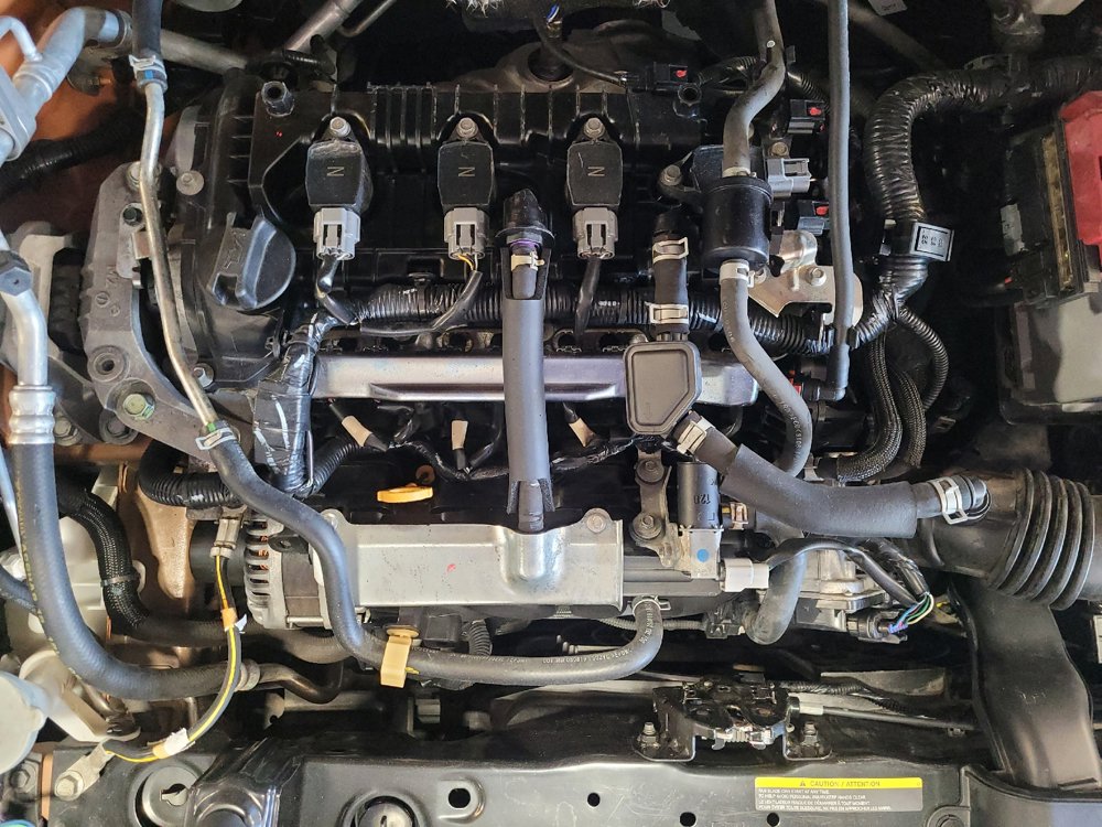 Used 2020 Nissan Kicks SR FWD image 30
