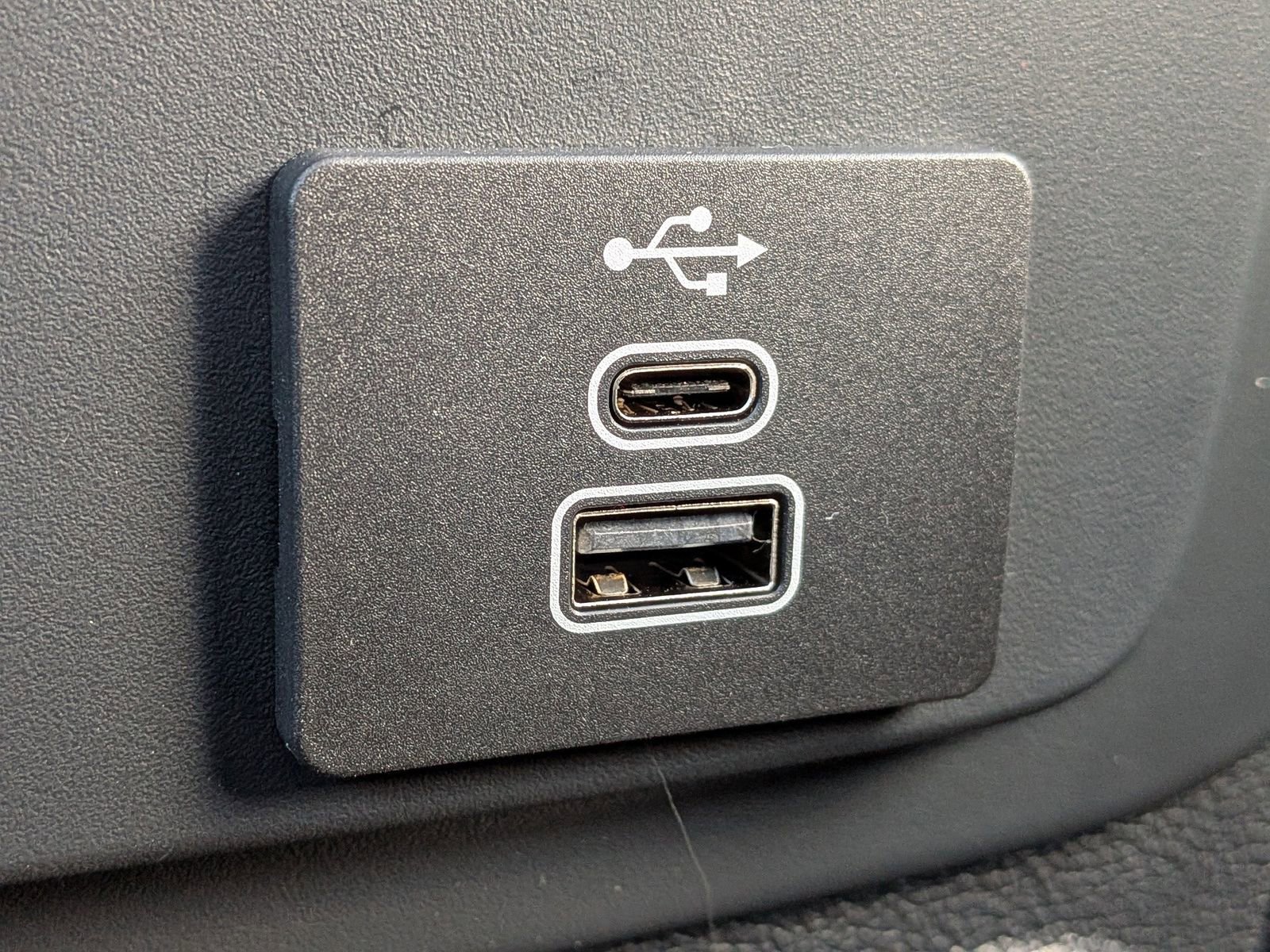 New 2026 Ford Explorer 4WD Police Interceptor image 25