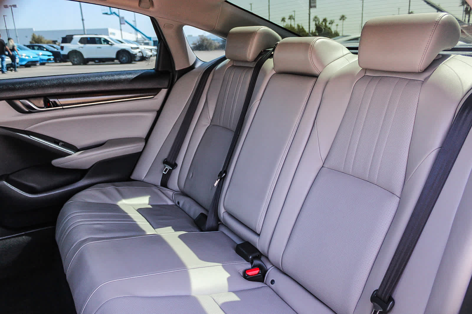 Certified 2018 Honda Accord EX-L image 18