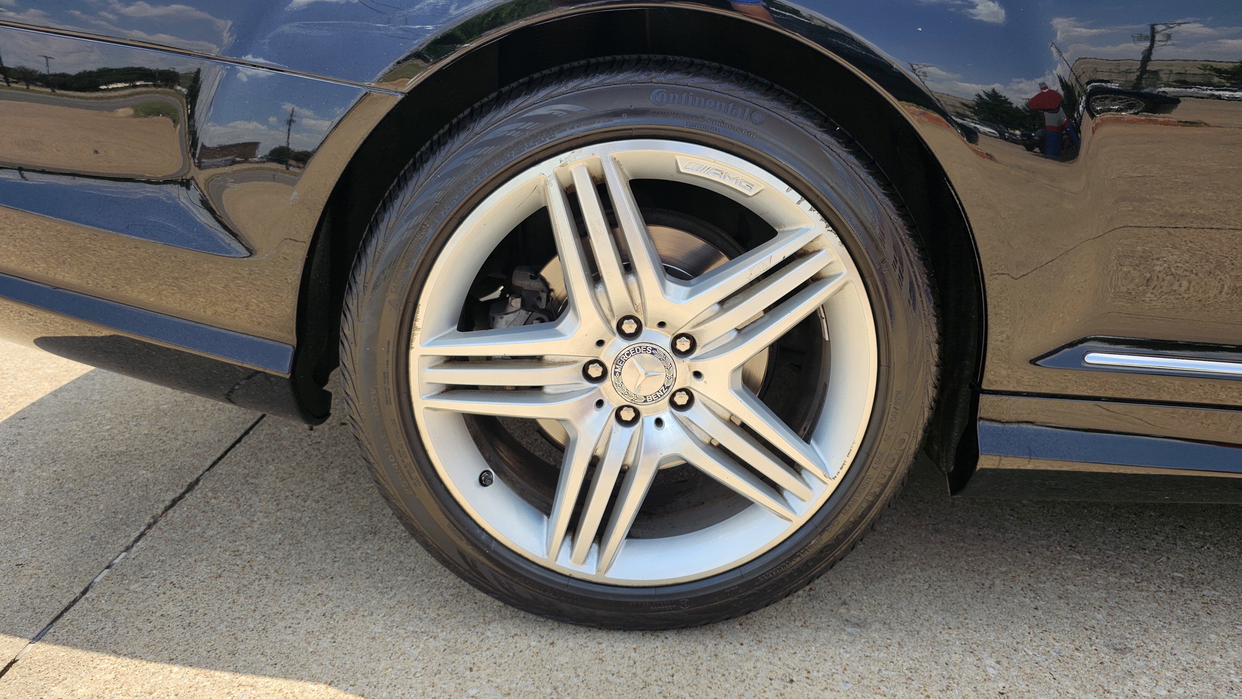 Used 2012 Mercedes-Benz CL 550 4MATIC w/ Sport Pkg image 16