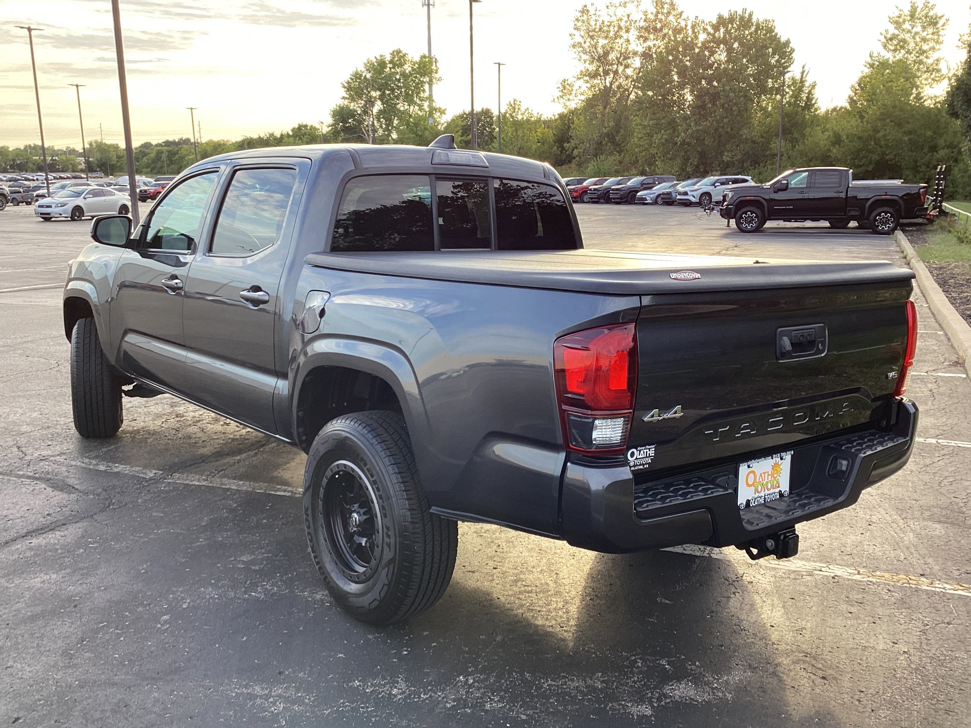 Certified 2021 Toyota Tacoma SR AWD/4WD image 22