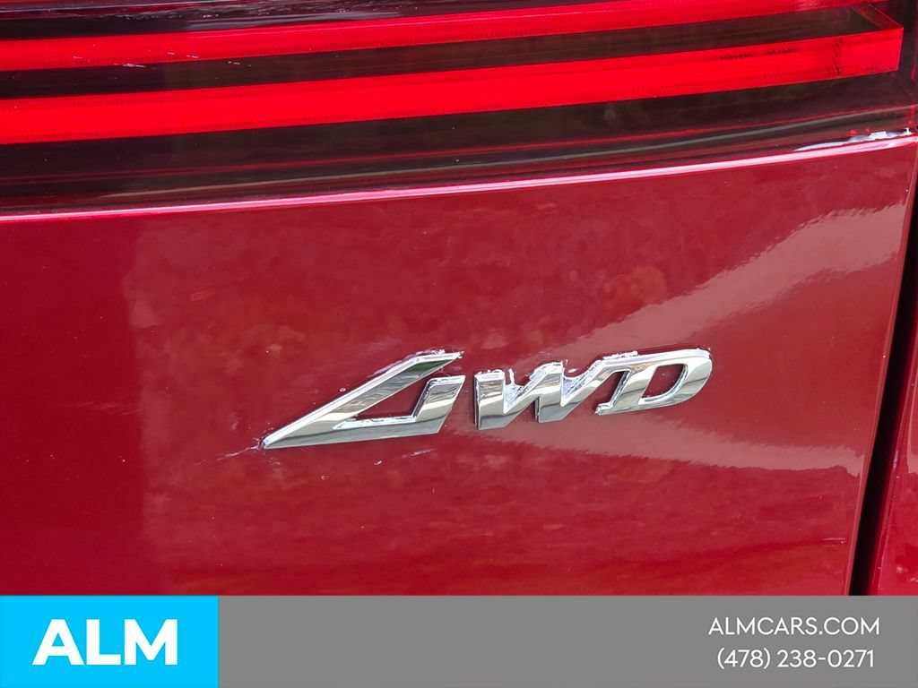 Used 2023 Genesis GV70 2.5T w/ Advanced Package AWD/4WD image 14