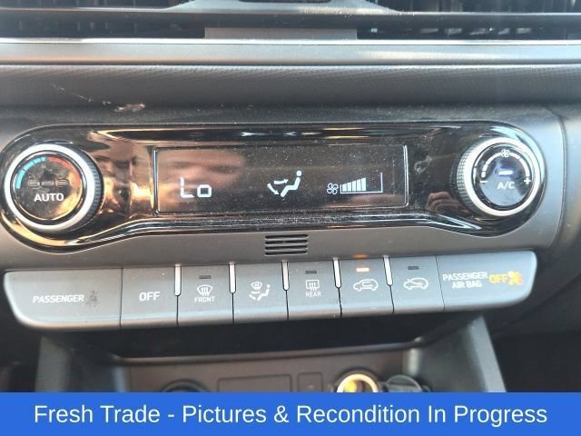 Used 2023 Hyundai Kona SEL w/ Convenience Package AWD/4WD image 15