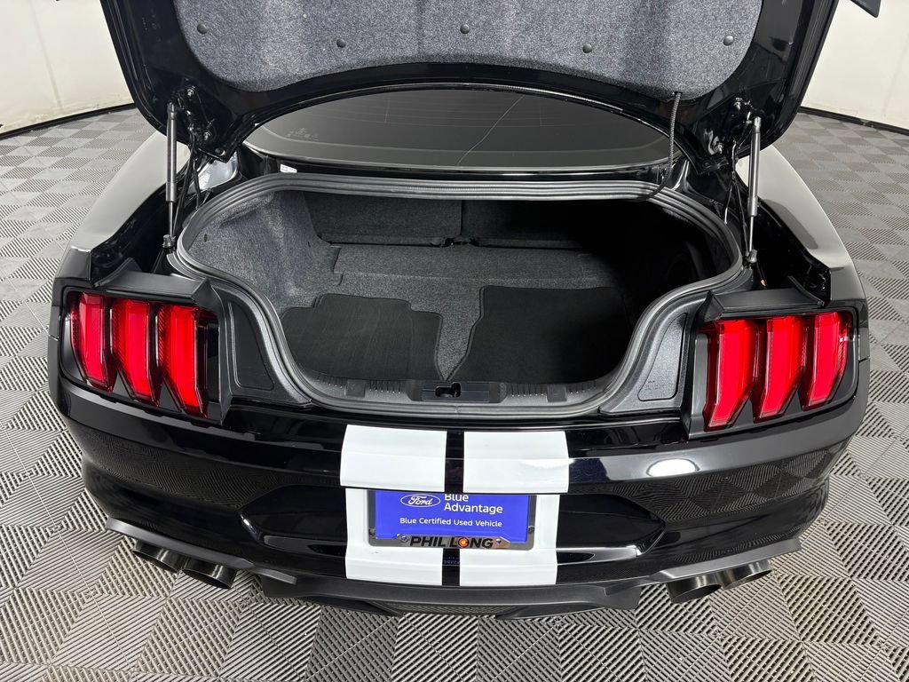 Certified 2020 Ford Mustang Shelby GT500 w/ Technology Package RWD image 28