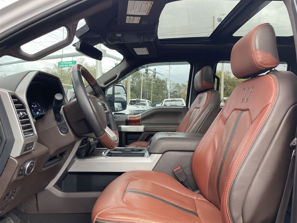 Used 2020 Ford F350 King Ranch w/ King Ranch Ultimate Package AWD/4WD image 21