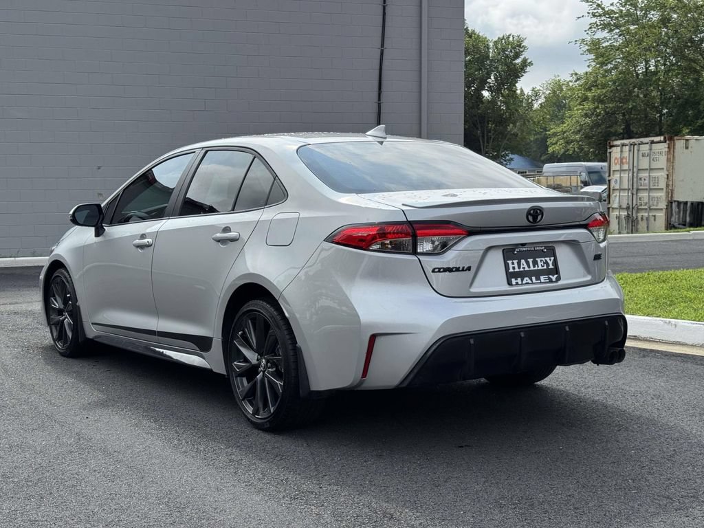 Used 2024 Toyota Corolla SE FWD image 23