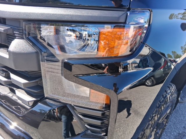 New 2026 Chevrolet Silverado 1500 Custom Trail Boss w/ Dark Appearance Package image 8