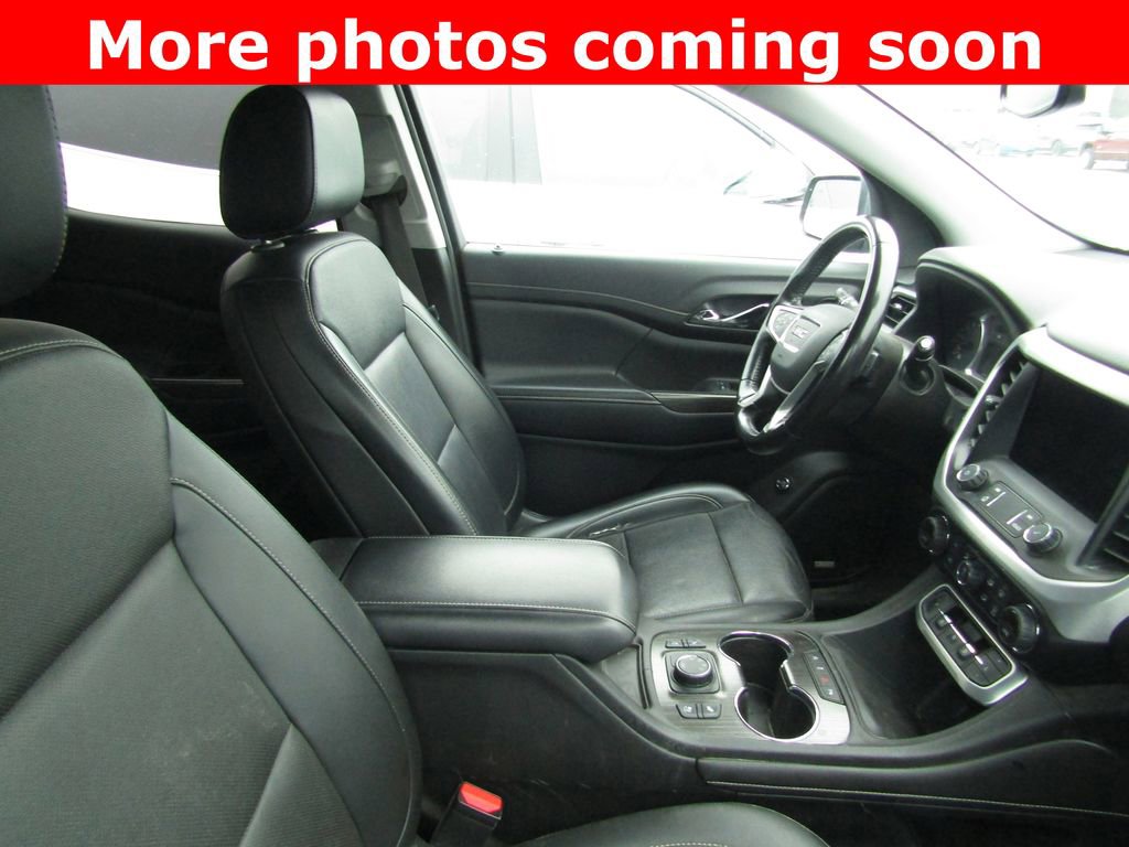 Used 2021 GMC Acadia SLT w/ Premium Package image 10