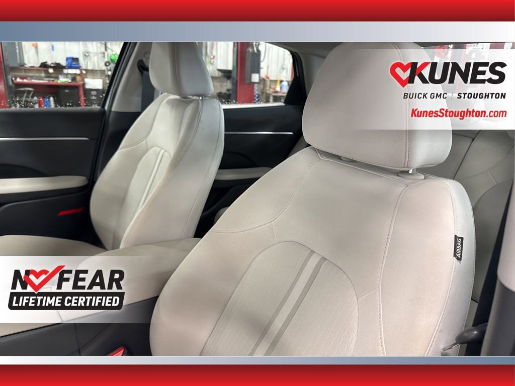 Used 2025 Hyundai Sonata SEL image 17