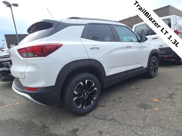 Used 2022 Chevrolet TrailBlazer LT w/ Convenience Package image 6
