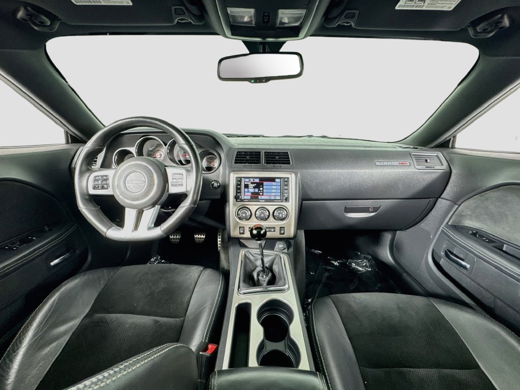 Used 2014 Dodge Challenger SRT8 w/ Harman/Kardon Audio Group RWD image 18