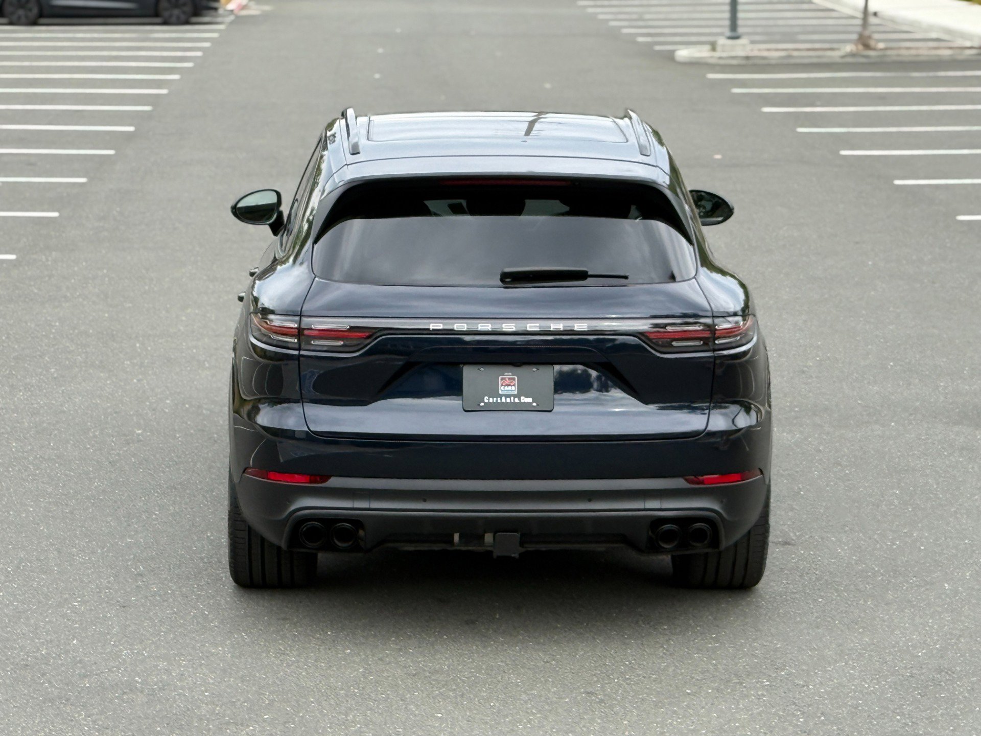 Used 2022 Porsche Cayenne Platinum Edition image 19