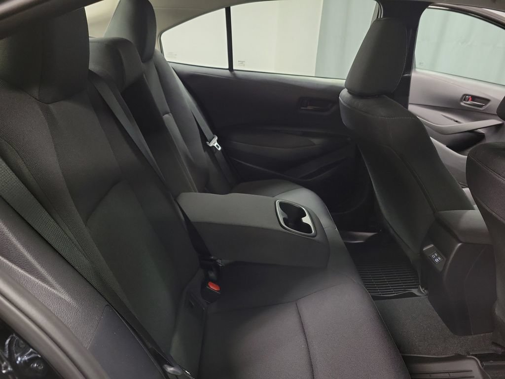 Used 2026 Toyota Corolla LE FWD image 29