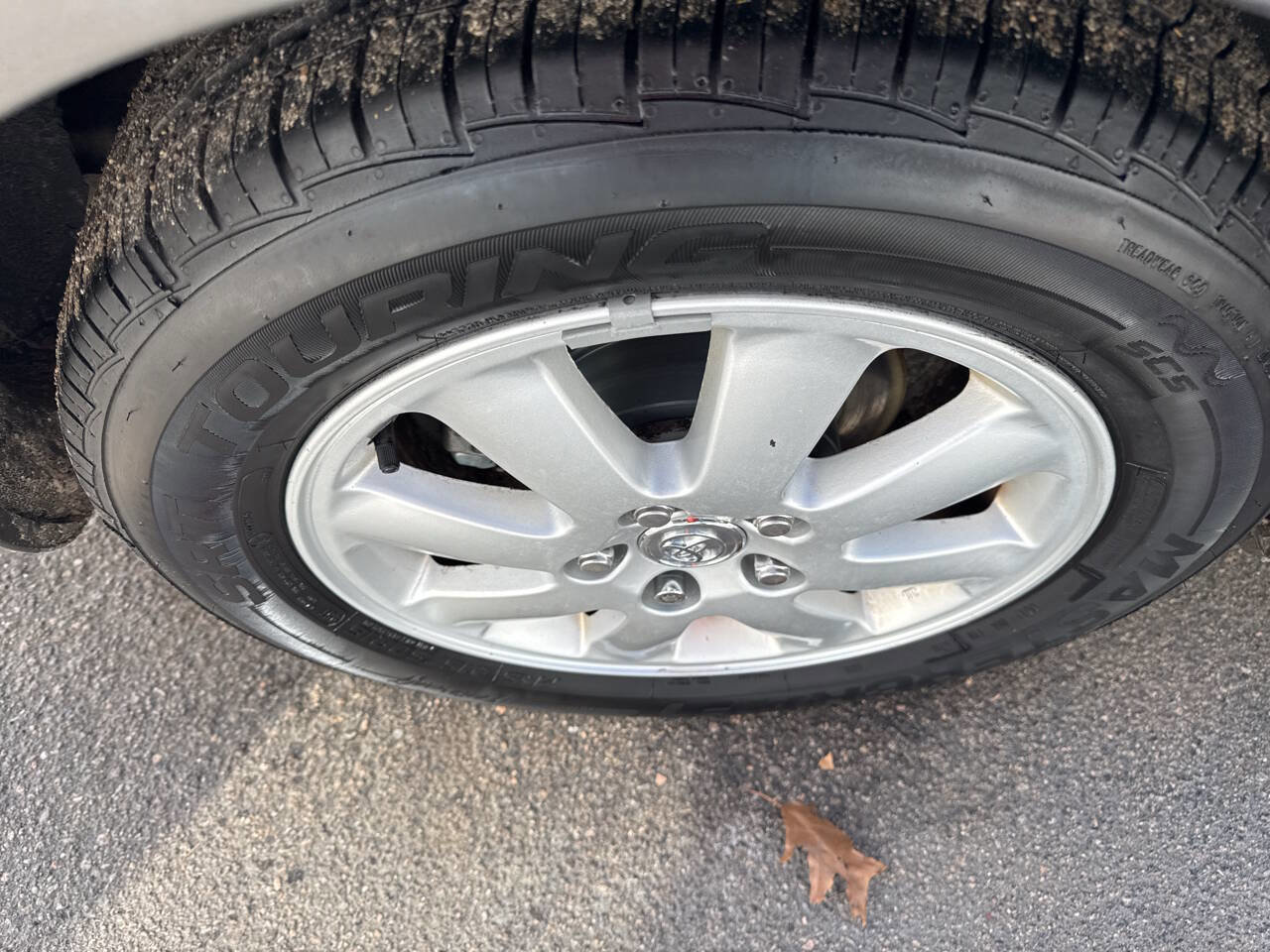 Used 2003 Toyota Camry XLE image 26