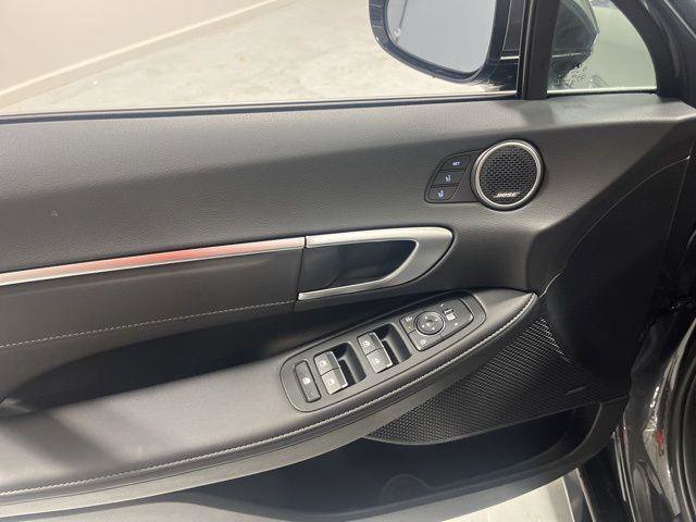 New 2025 Hyundai Sonata Limited image 6