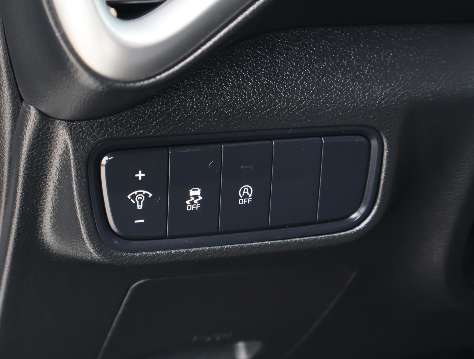 Used 2023 Kia Soul LX w/ LX Technology Package image 23