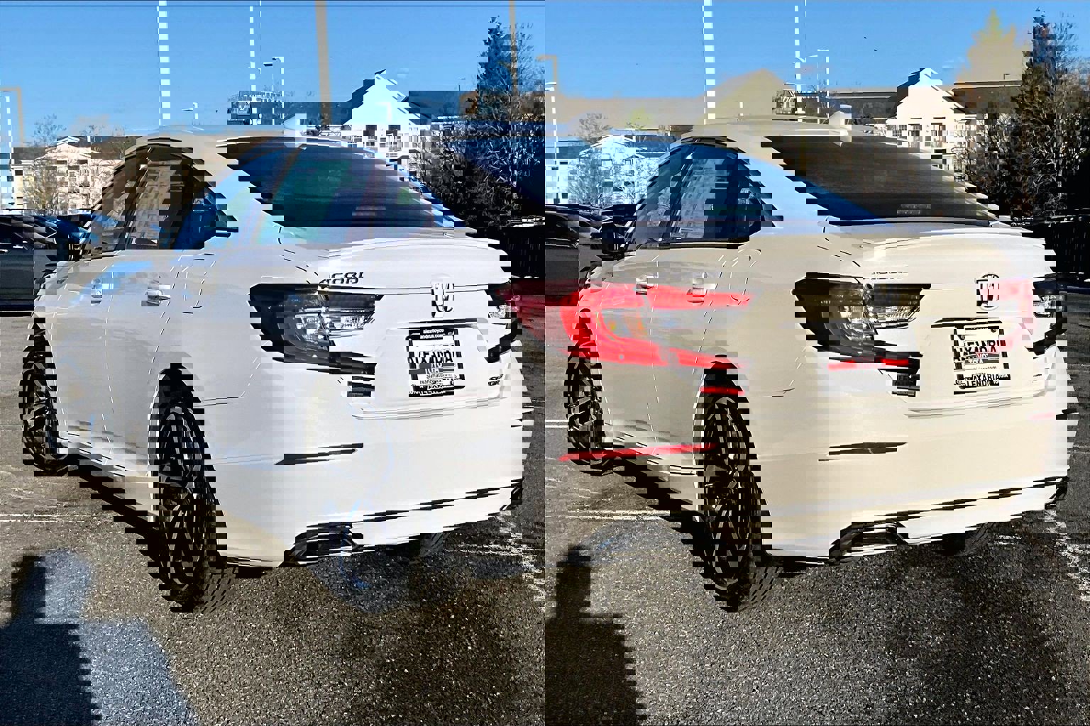 Used 2018 Honda Accord Sport image 11