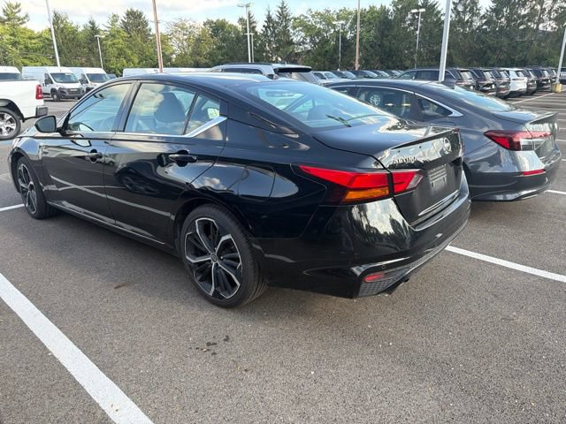 Used 2024 Nissan Altima 2.5 SR FWD image 4
