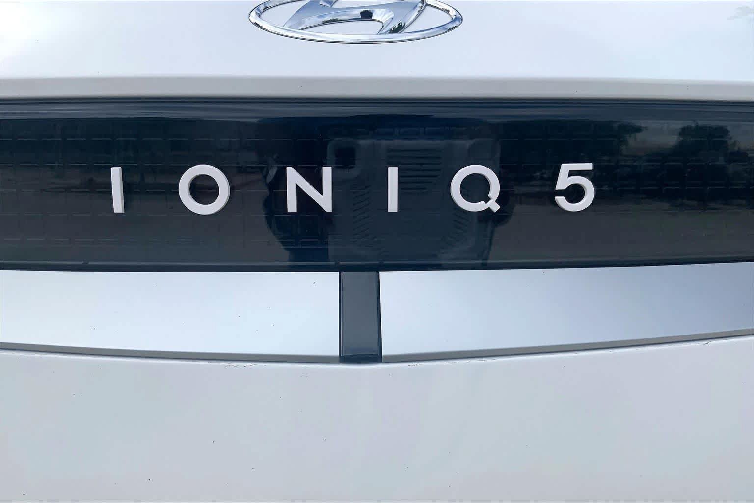 Used 2024 Hyundai Ioniq 5 SEL RWD image 9
