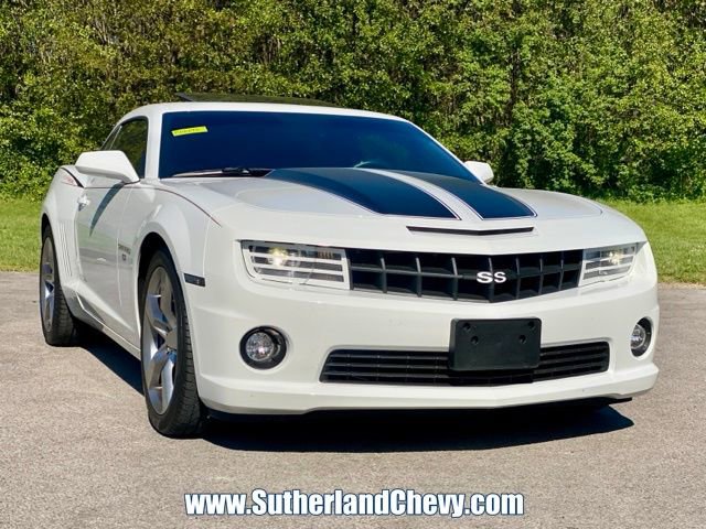 Used 2011 Chevrolet Camaro SS w/ RS Package RWD image 9