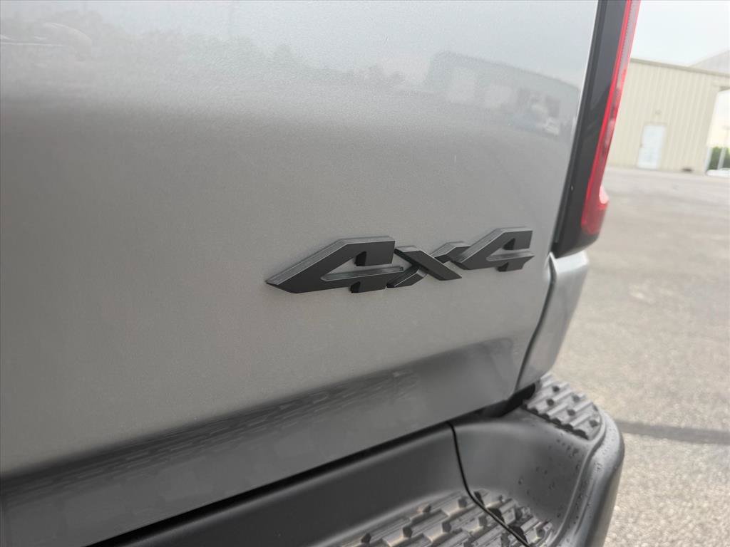 New 2026 RAM 1500 Classic Warlock AWD/4WD image 21
