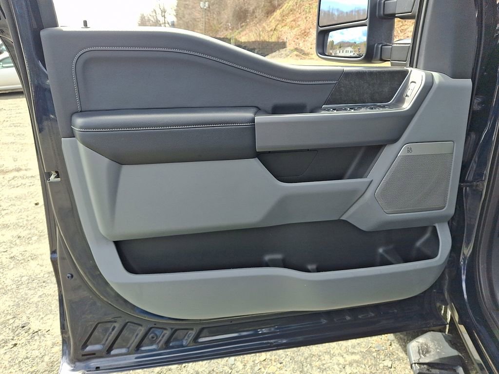 Used 2024 Ford F250 XLT w/ XLT Premium Package image 12