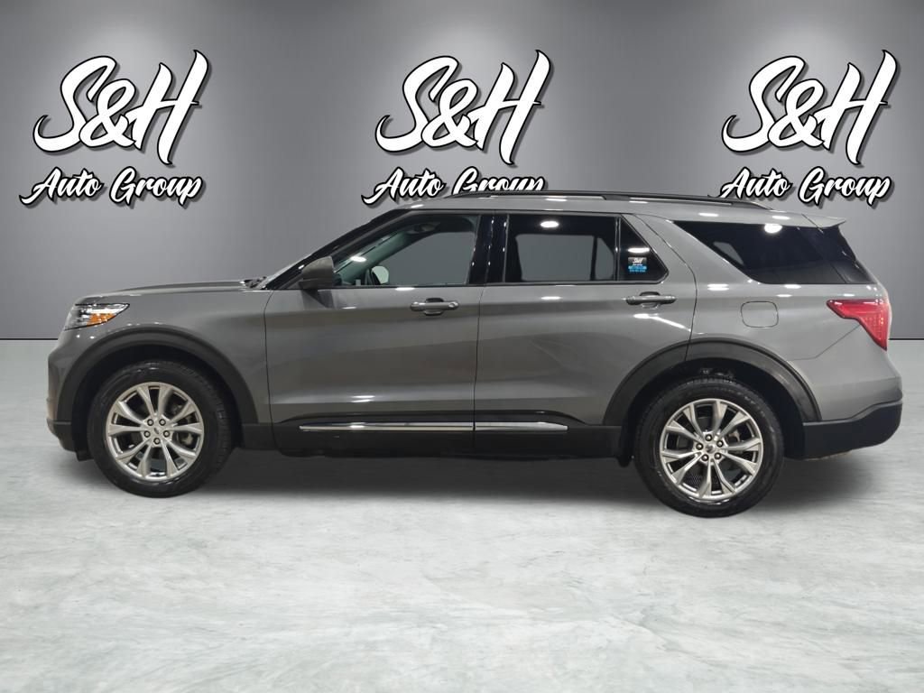 Used 2021 Ford Explorer XLT w/ Equipment Group 202A image 16