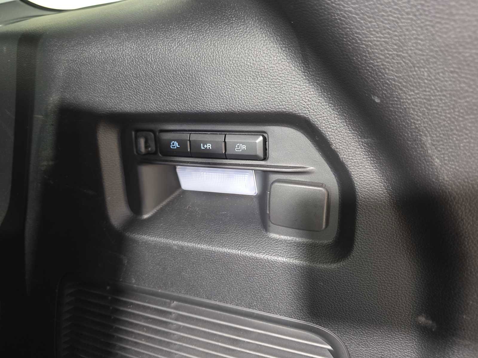 Used 2022 Ford Explorer Limited w/ Equipment Group 301A image 37