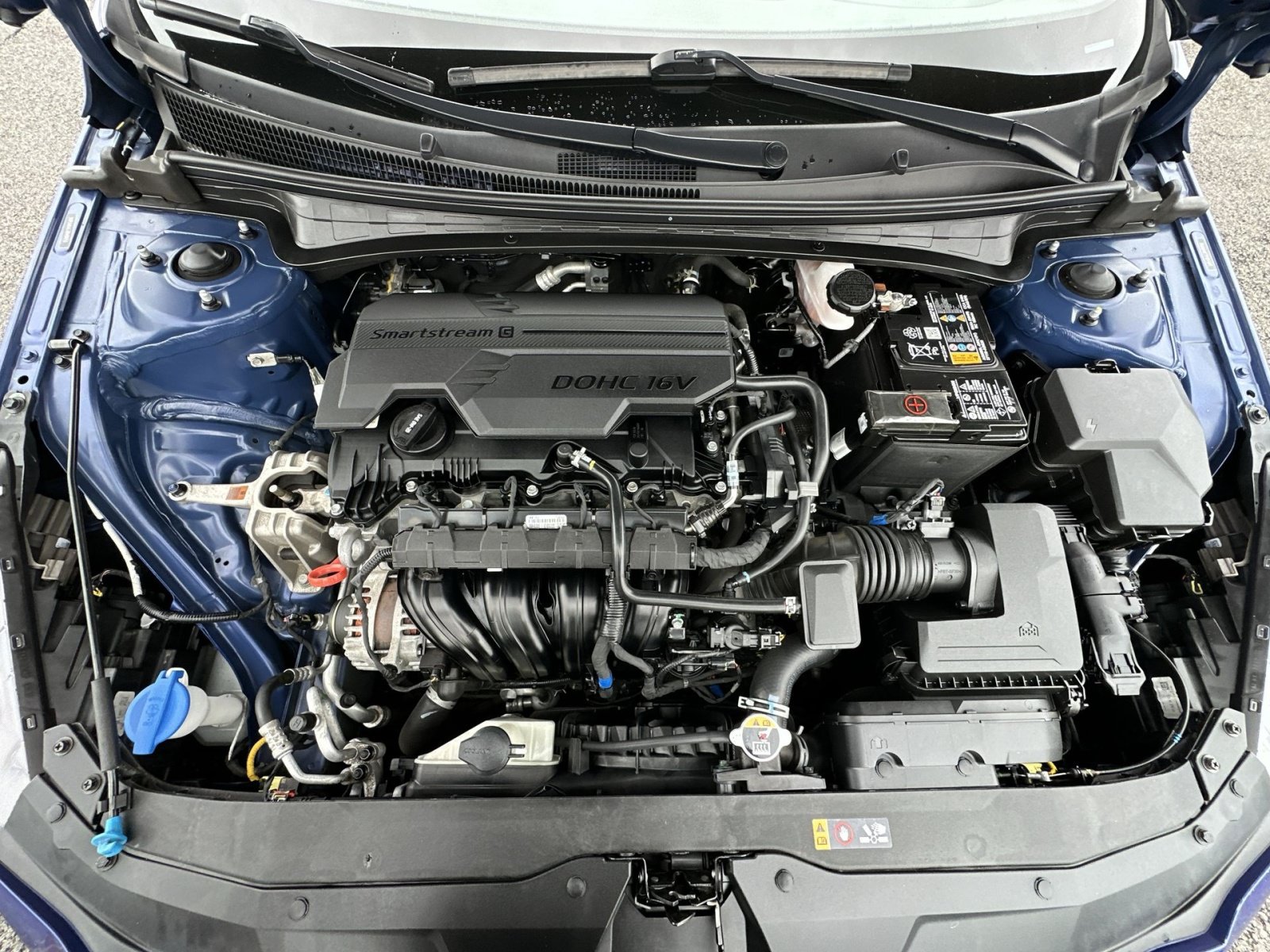 Used 2023 Hyundai Elantra SEL FWD image 28