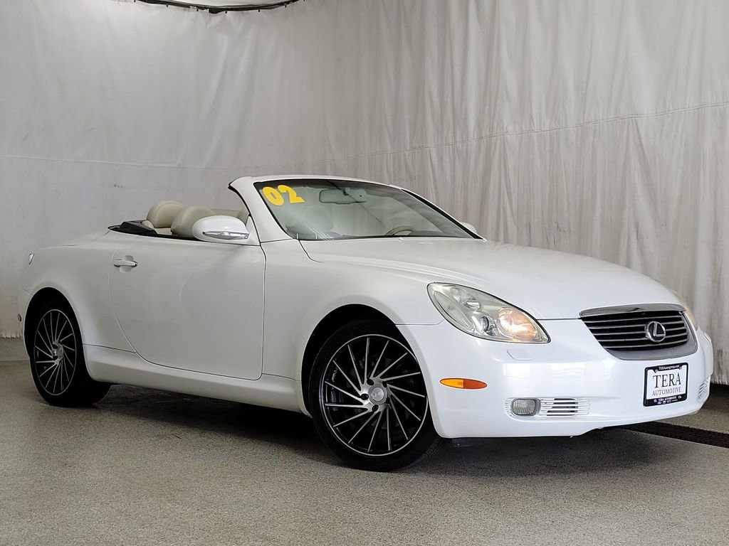 Used 2002 Lexus SC 430 Convertible RWD image 2