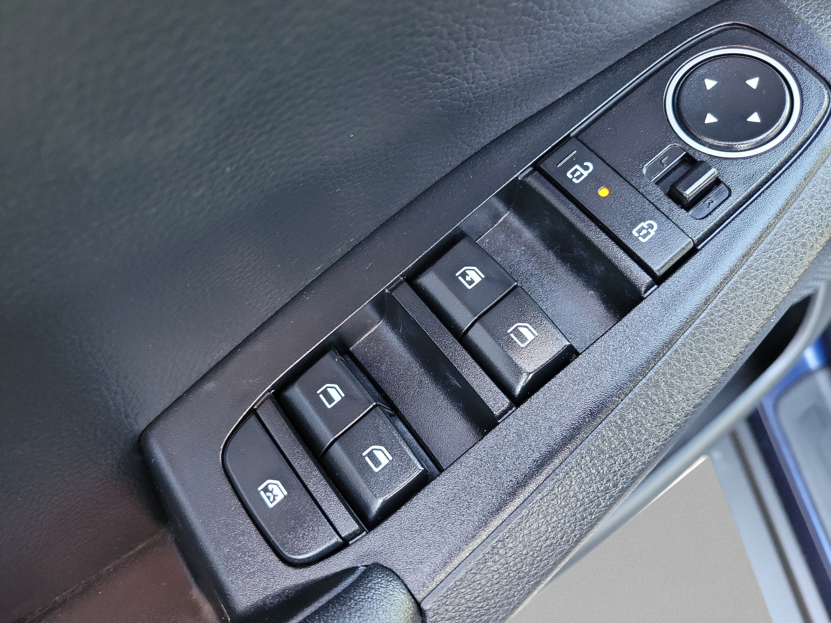 Certified 2024 Kia Seltos S FWD image 14